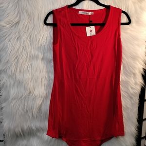 Women's sleeveless Various Hem Tunic Top Red Size Medium